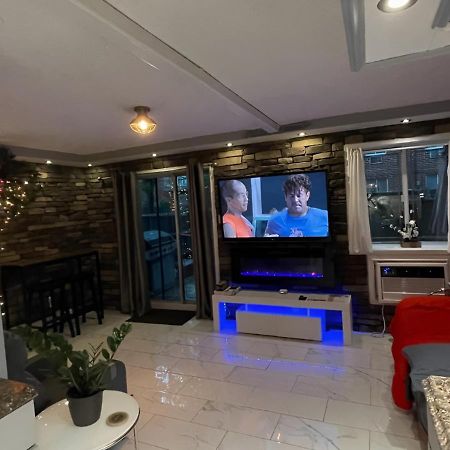 Brooklyn Luxury Spring Retreat With Private Outdoor Space 뉴욕 외부 사진