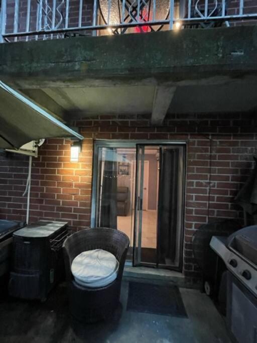 Brooklyn Luxury Spring Retreat With Private Outdoor Space 뉴욕 외부 사진